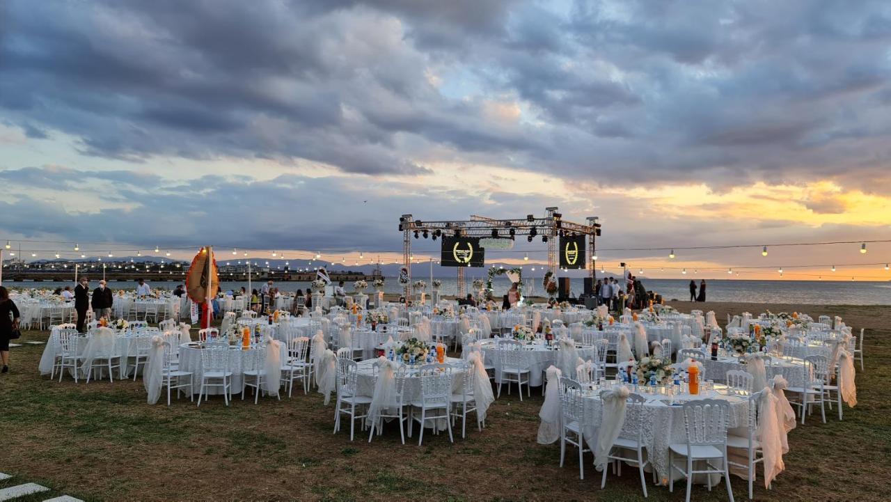 Sporkoey Hotel & Beach Club Darica  Exterior photo